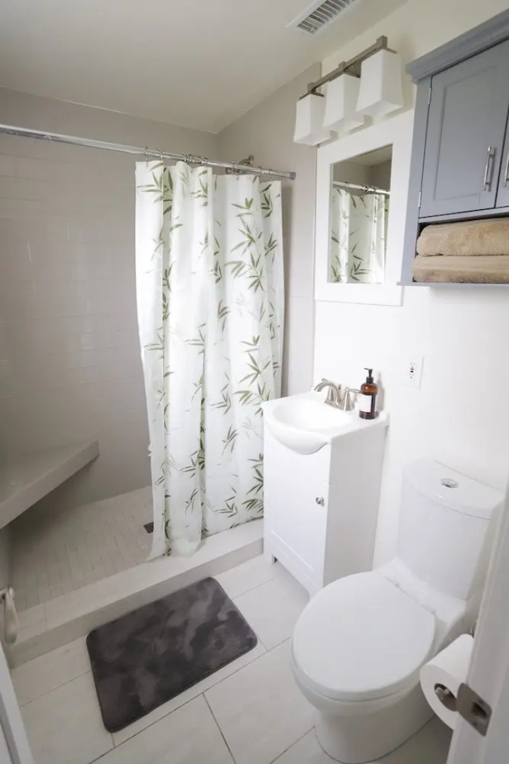 806 Encinitas - 3 Br Home