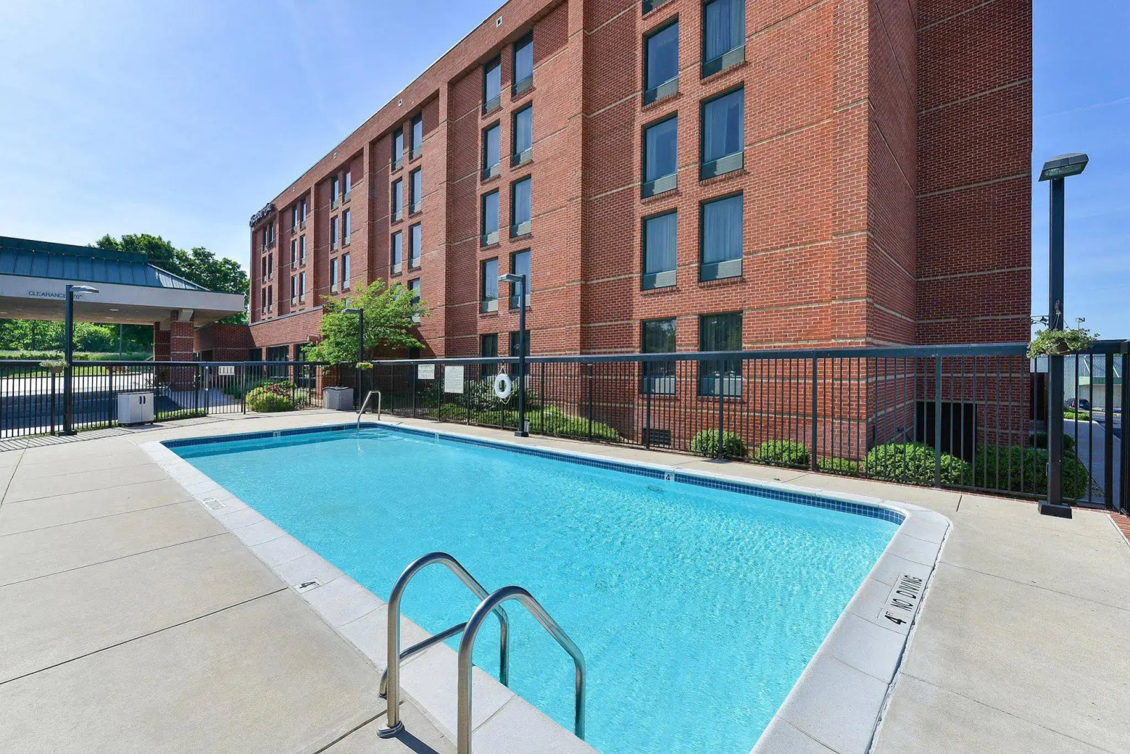 Hampton Inn Martinsburg