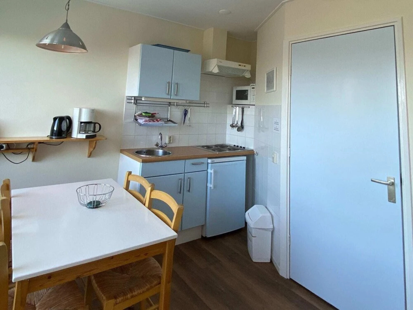 Family Apartment on Large Estate in Bergen aan Zee near Dunes & Beach