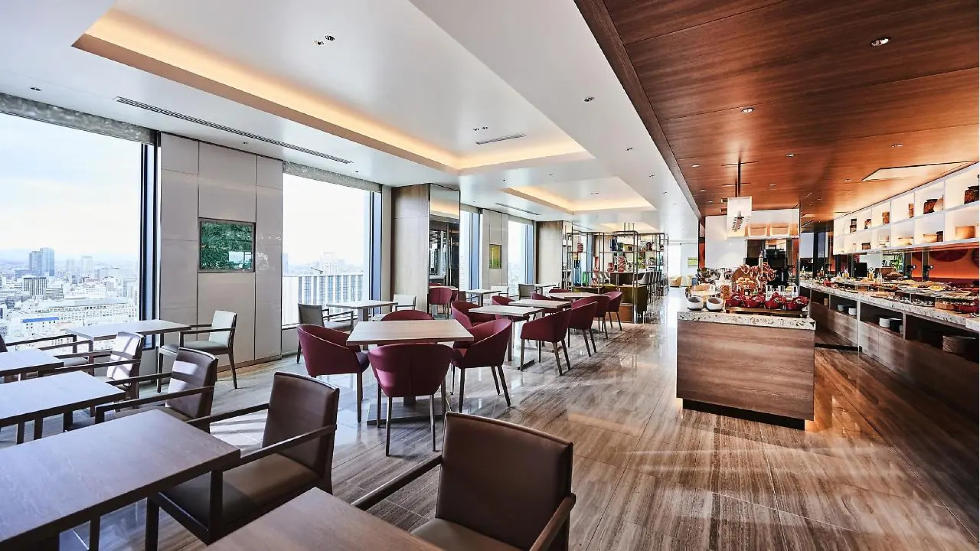 Отель The Royal Park Hotel Iconic Osaka Midosuji