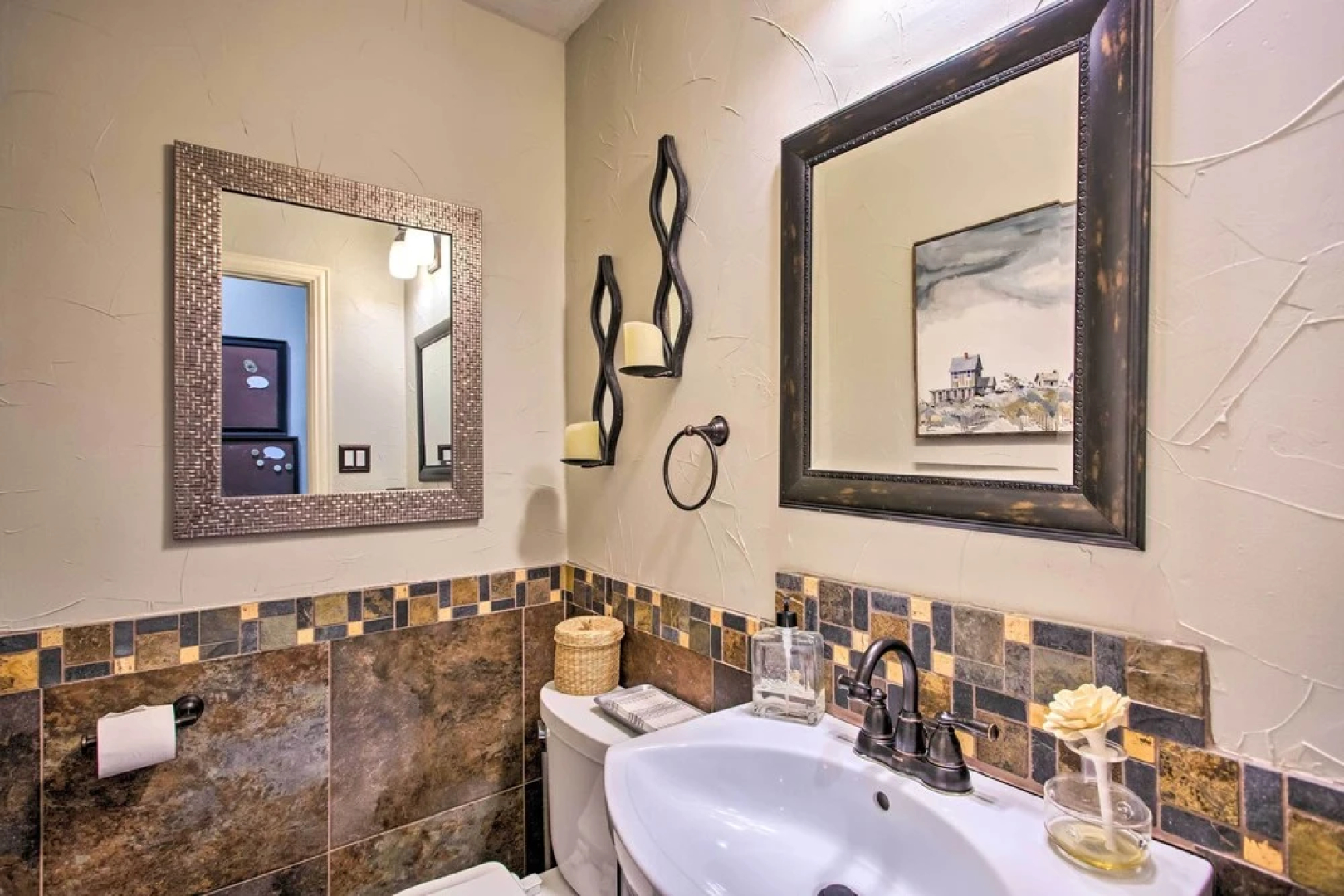 Luxe & Large Flower Mound Home on 1 Acre w/ Pond!