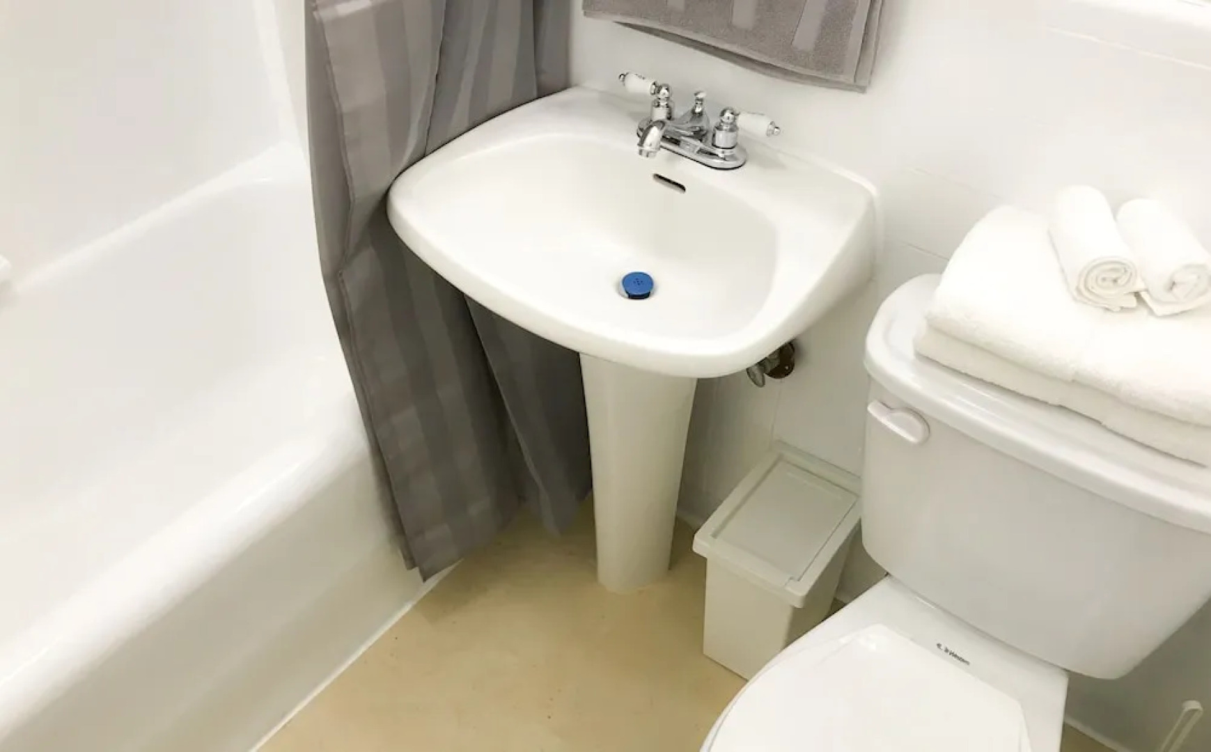 Third Street Apartments