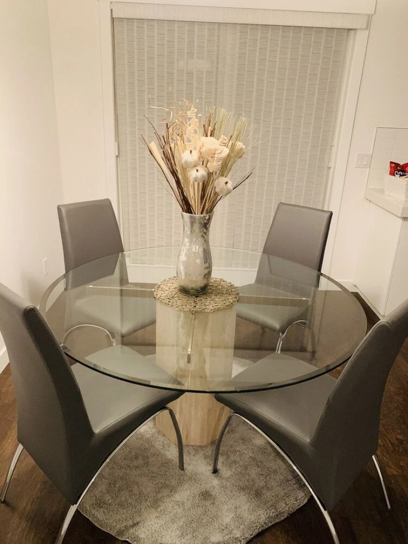 New and Modern Townhome