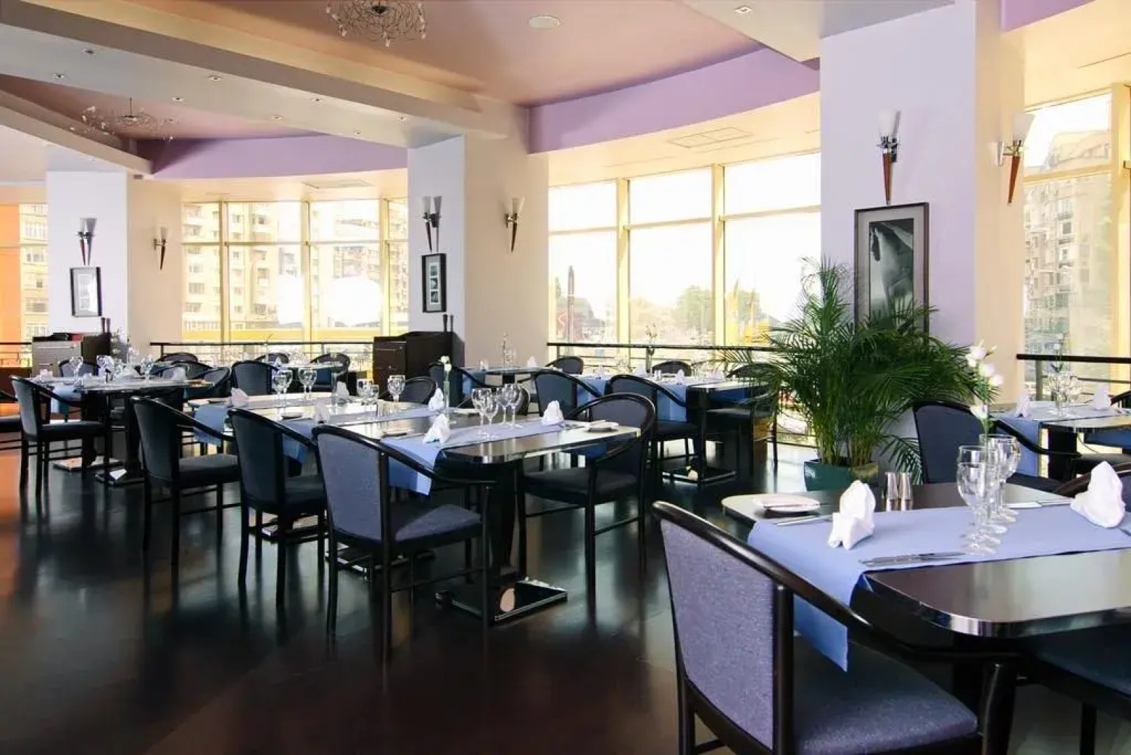 Отель Holiday Inn Bucharest - Times