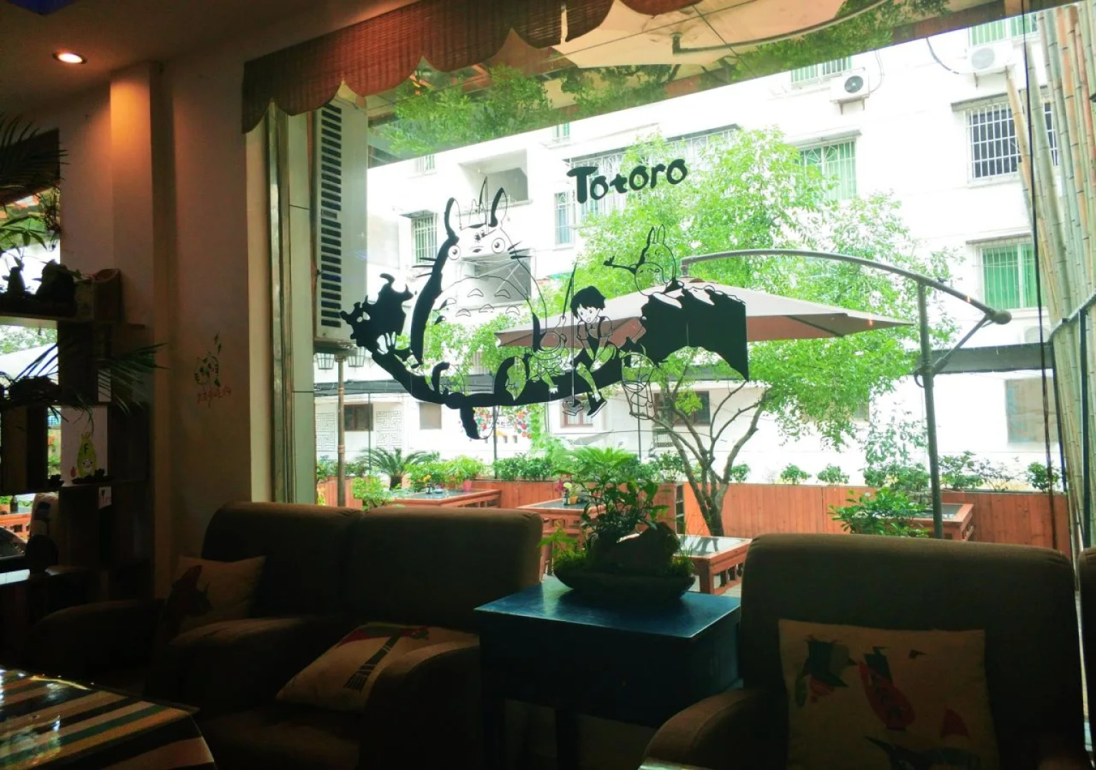 Cather Of The Light Youth Hostel