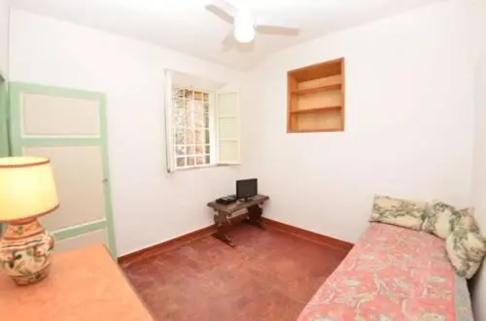 Massarosa Garden Cottage