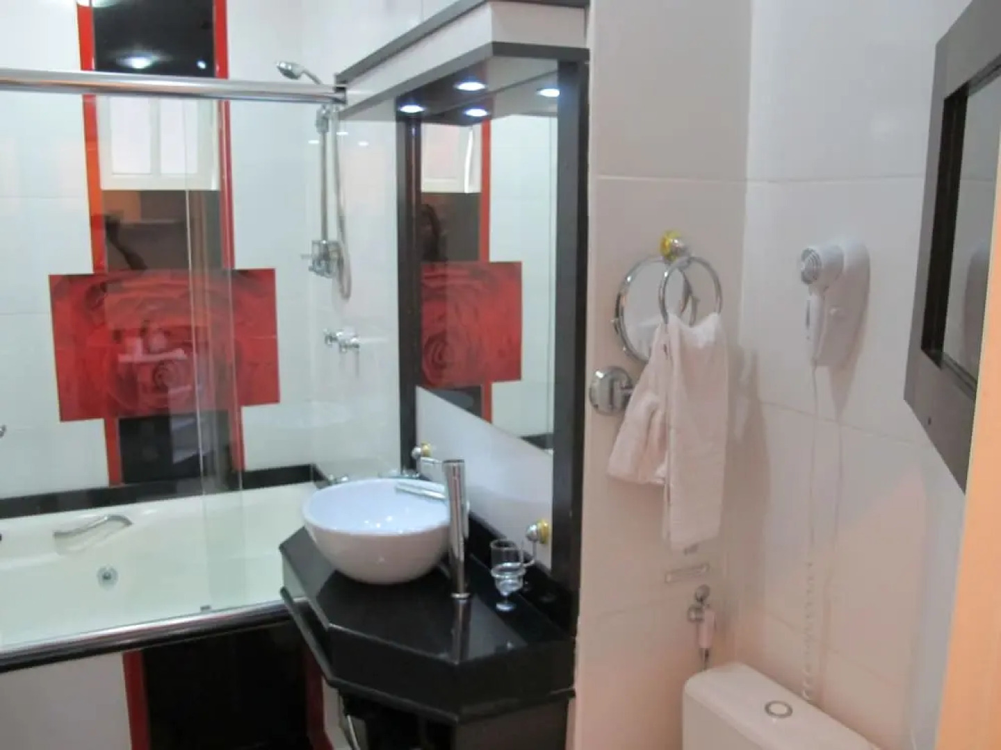 Rede Bonnel Tropical e Hoteis