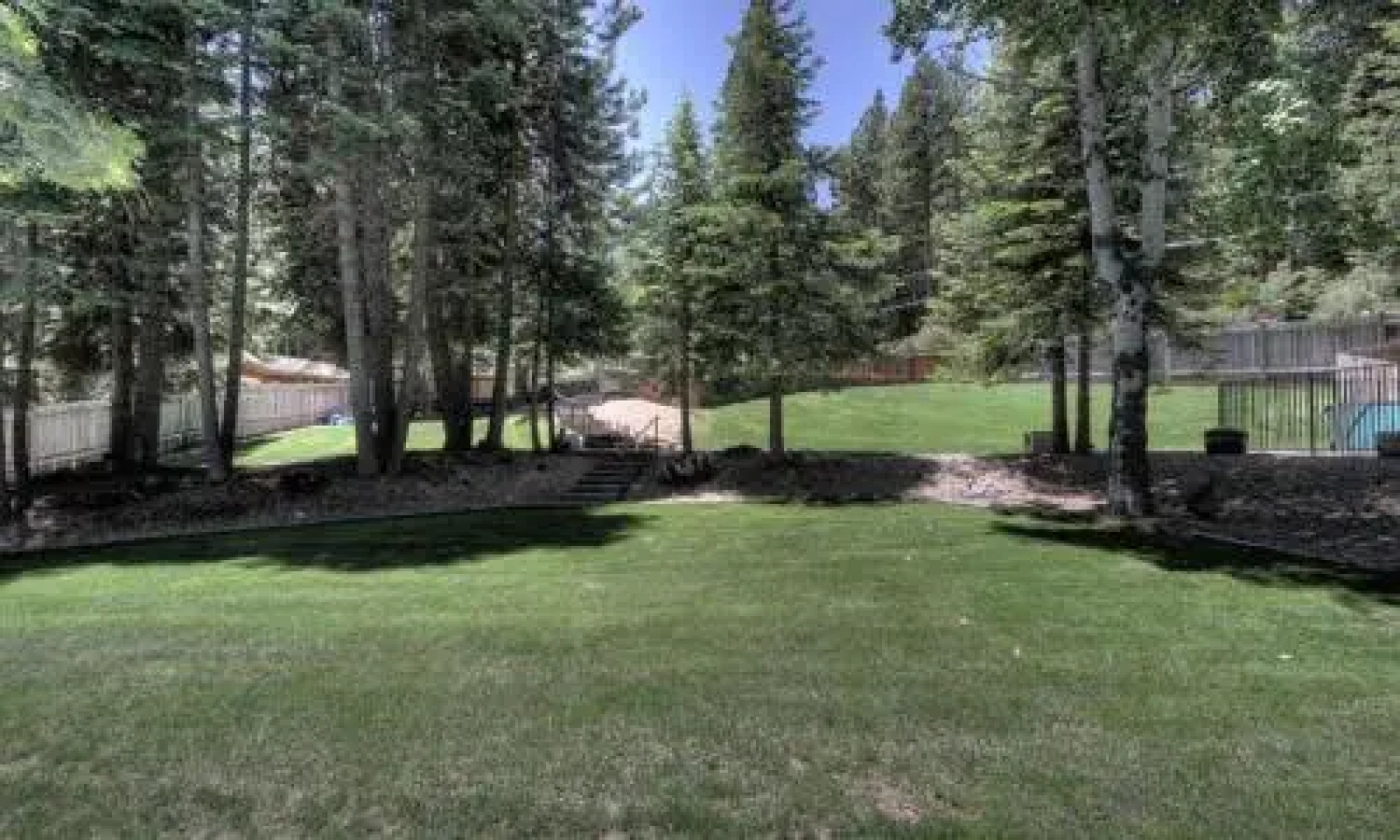 Roycraft Dog Friendly Cabin