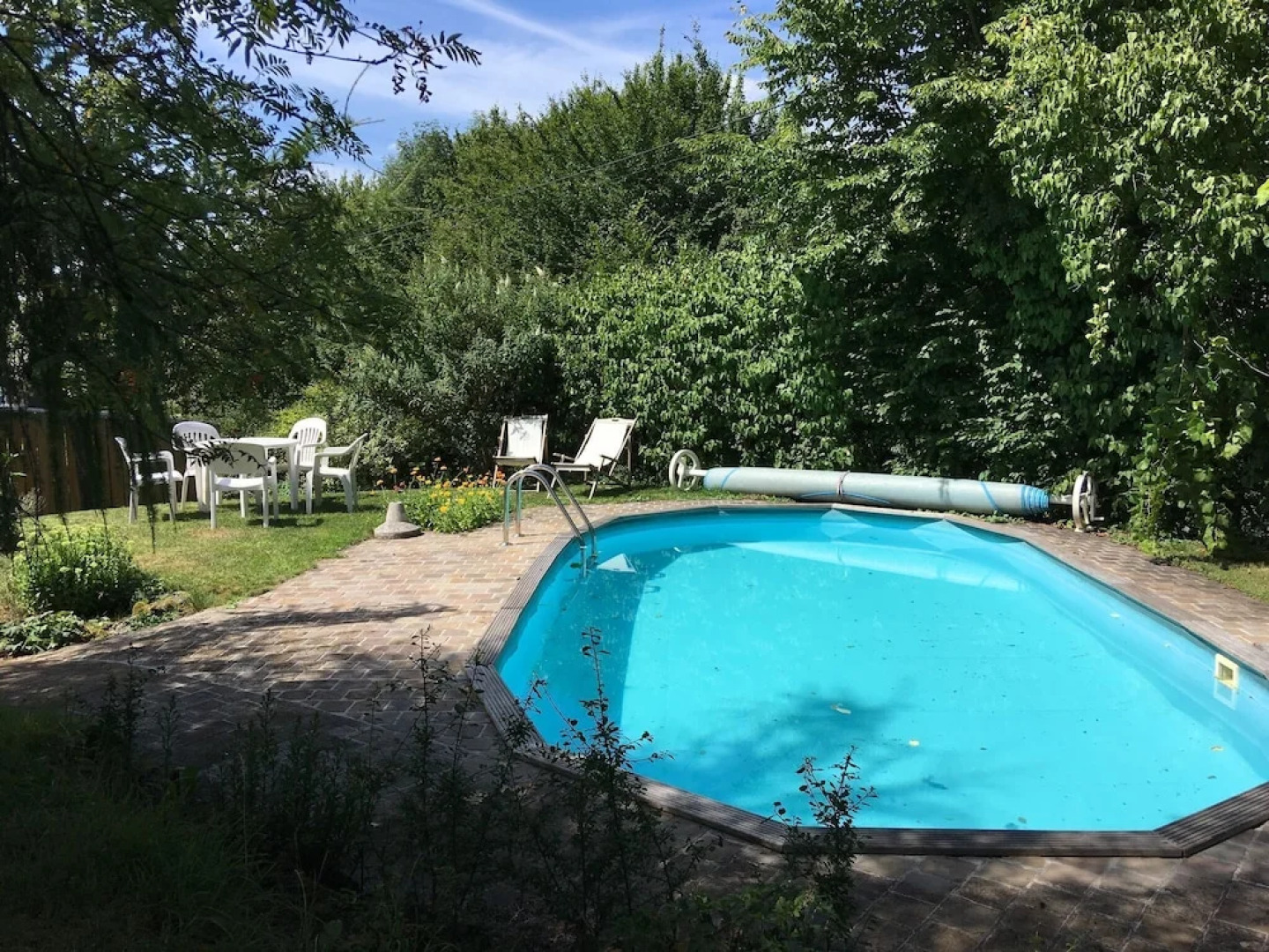 Charming Holiday Home in Sautour With Private Garden