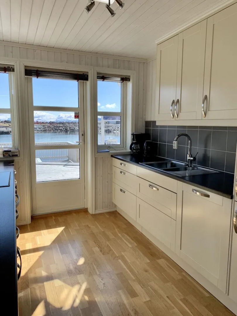 Rorbuene Svolvær Havn