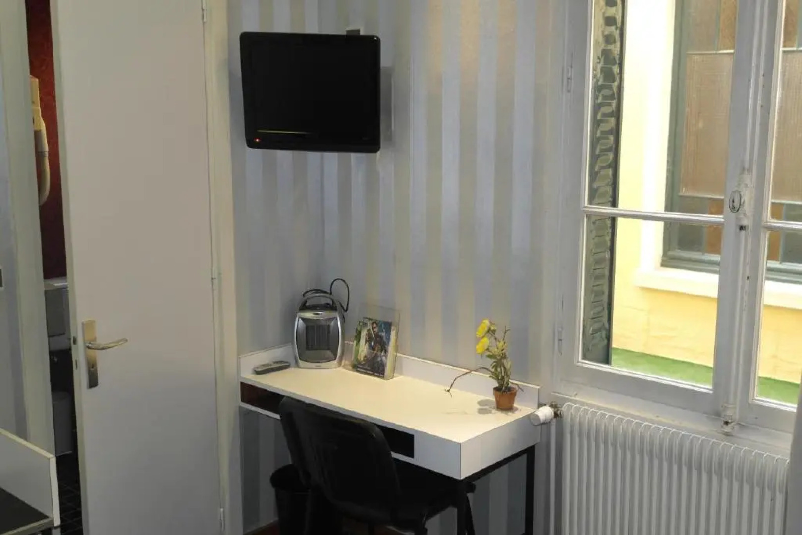 Hôtel Restaurant Des Lys