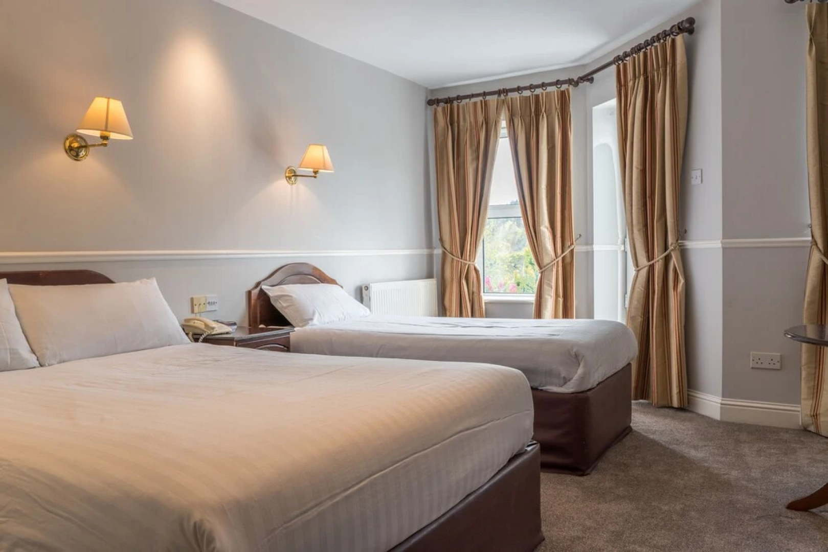 Woodenbridge Hotel