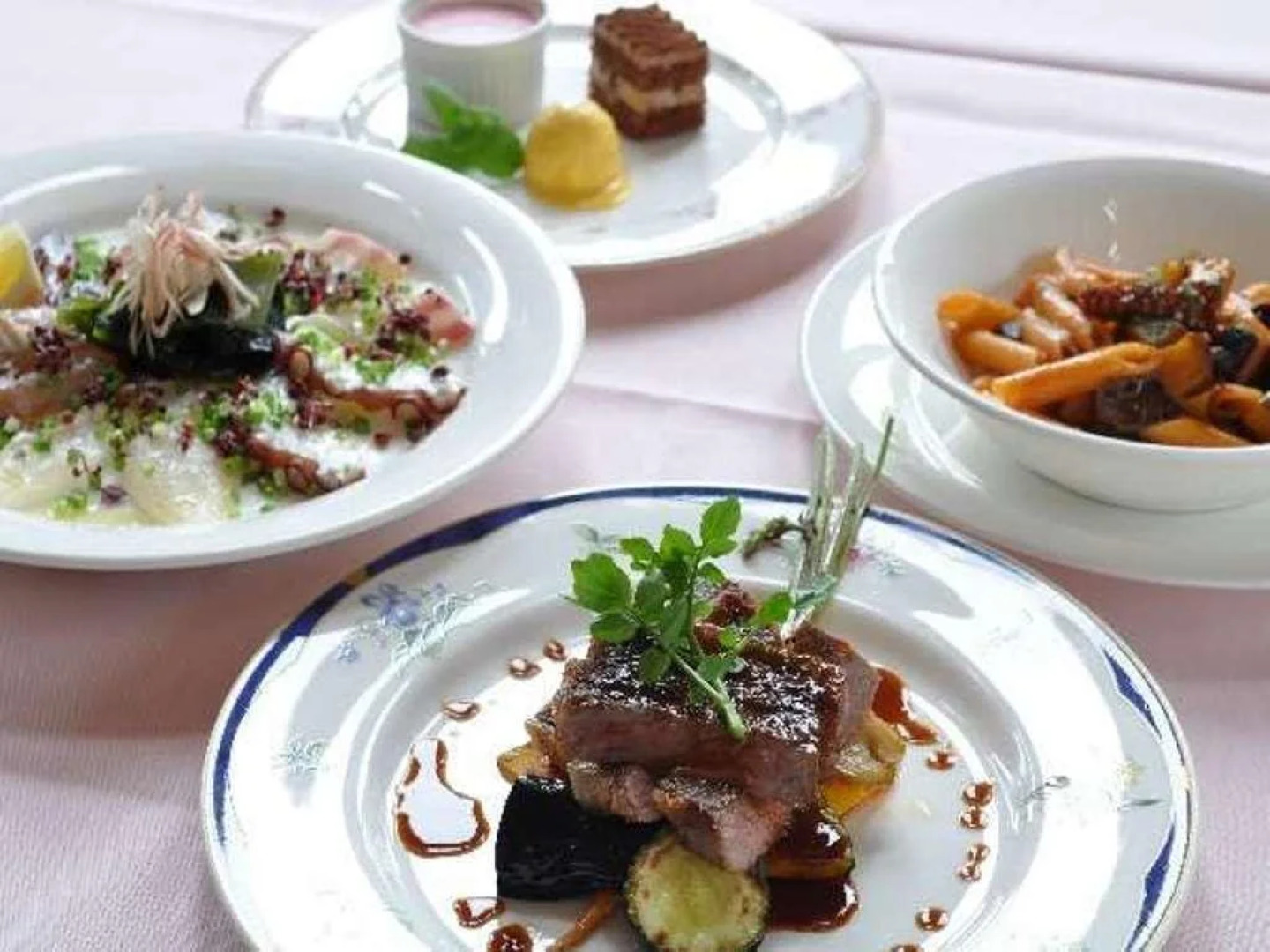 Country Inn The White Marine