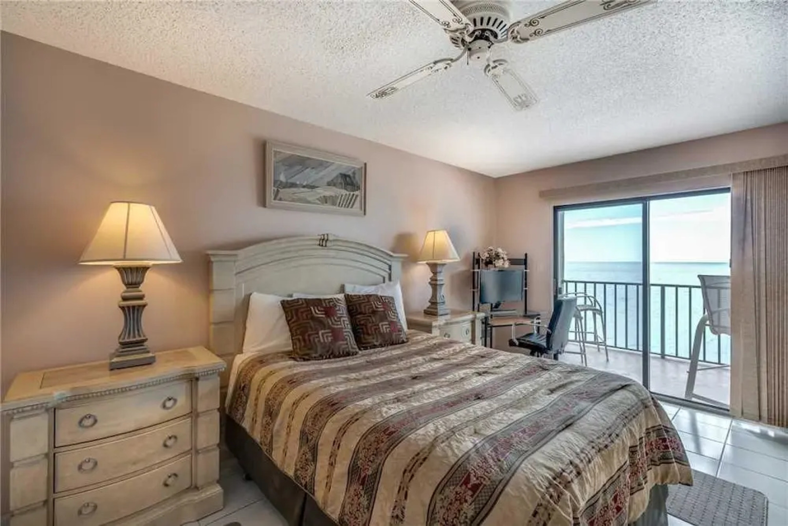 Las Brisas 504 - Three Bedroom Condo