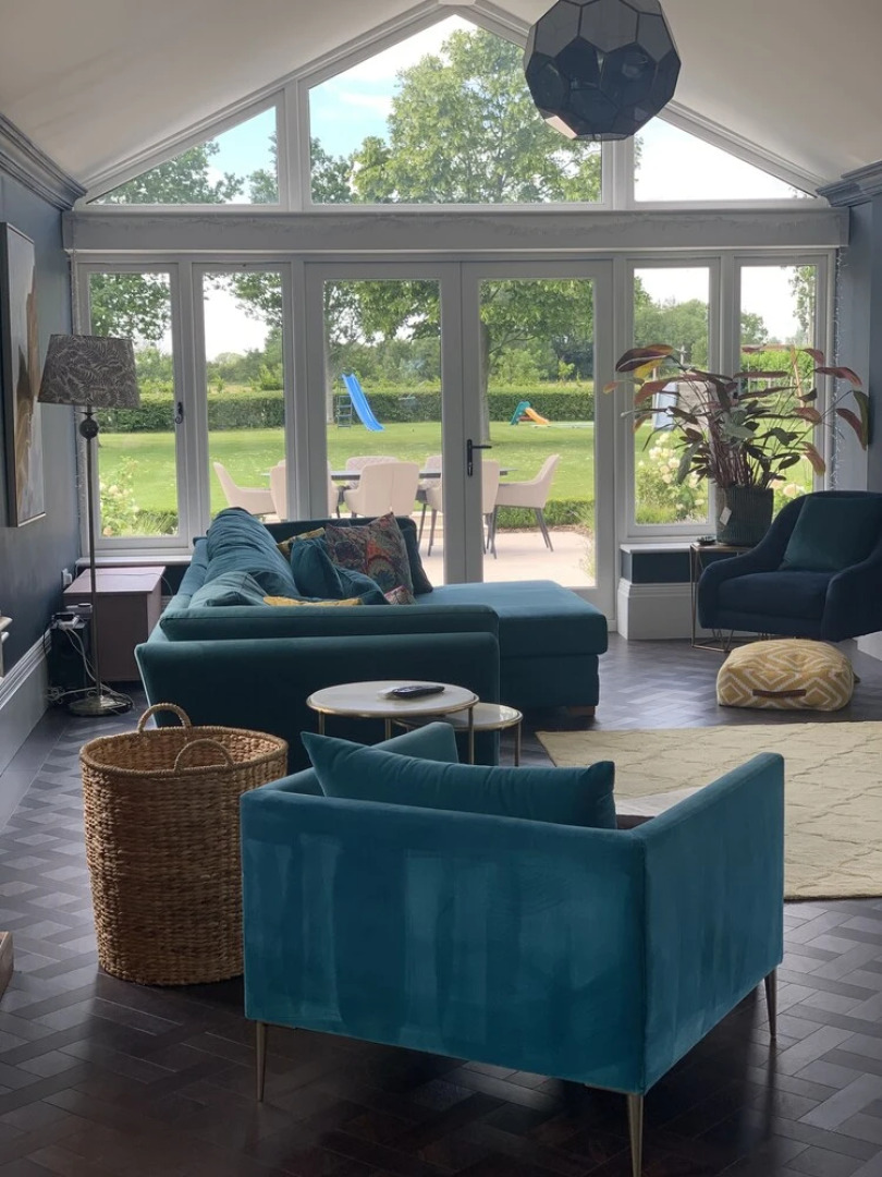 Stylish 5-bed Coach House in Badgworth