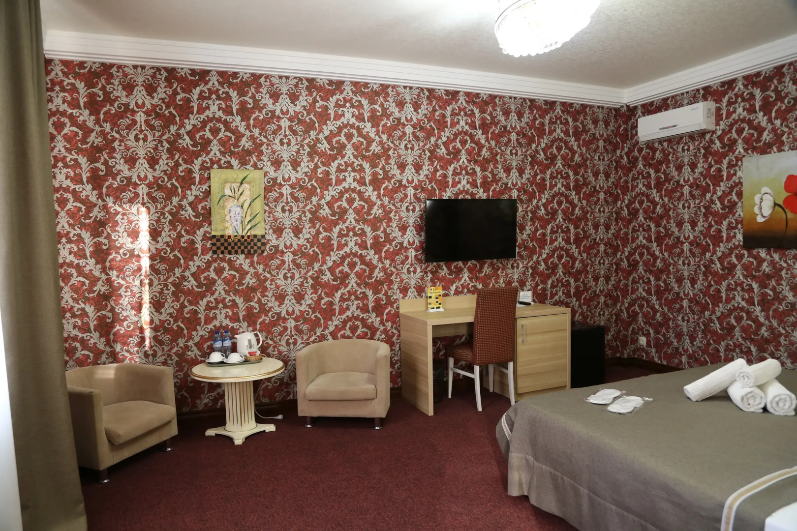 Отель Городок