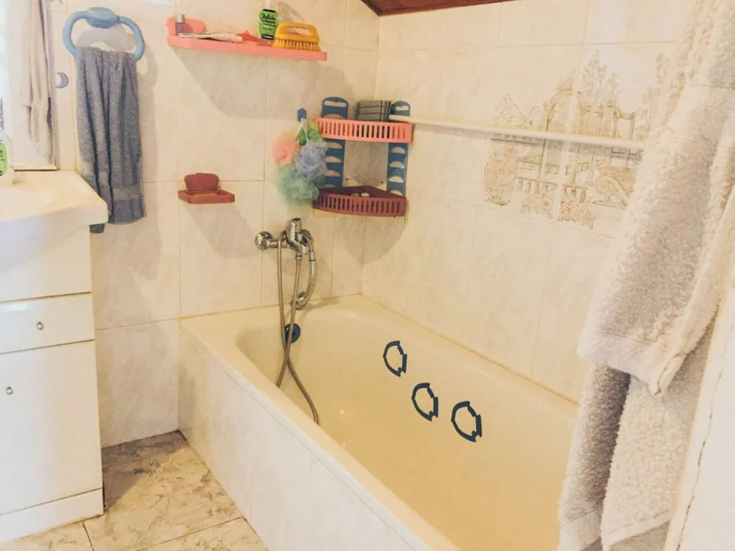 Blue Canary Hostel - Adults Only