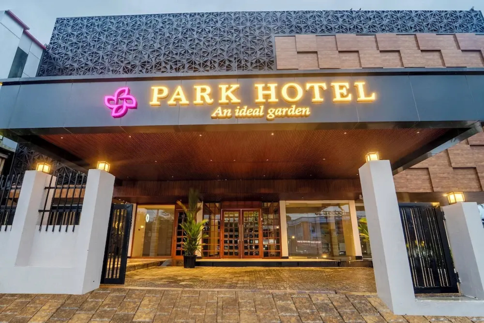 Treebo Premium Park Calicut