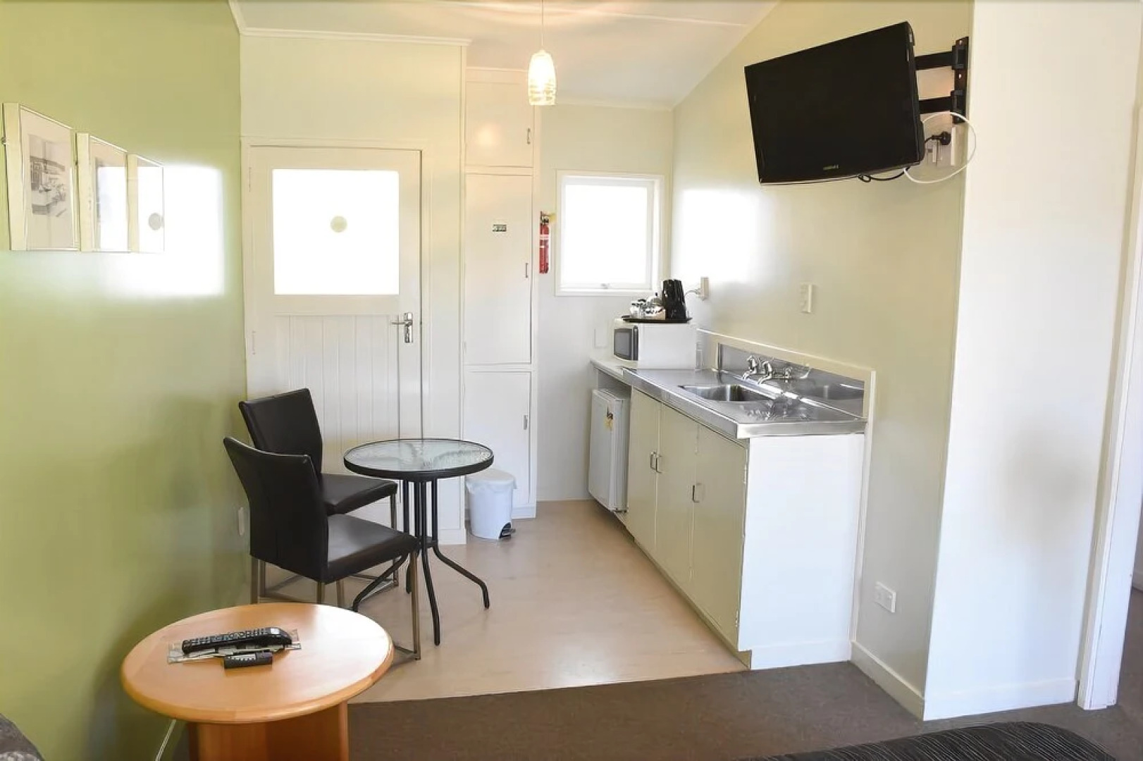 Featherston Motels And Camping