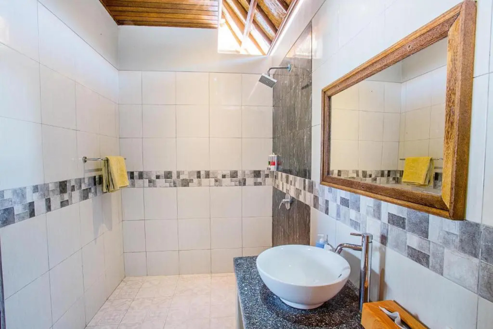 Nusa Veranda Sunset Villas & Restaurant