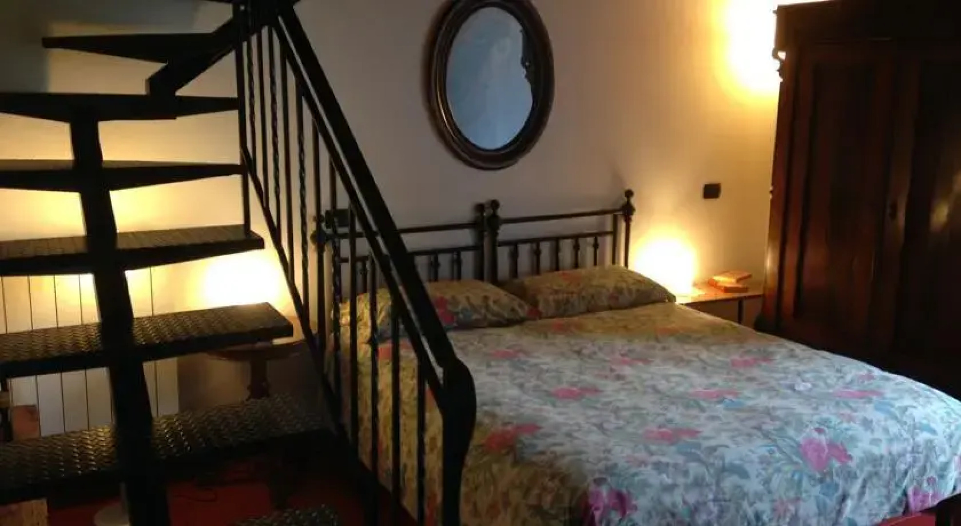 Stanza privata in palazzo Storico