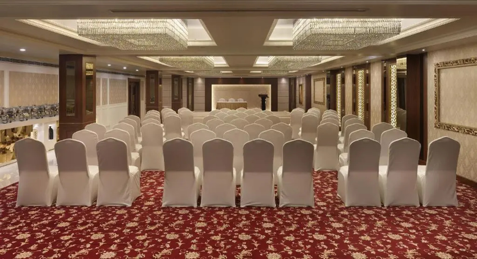 10 Park Street Hotel & Banquets