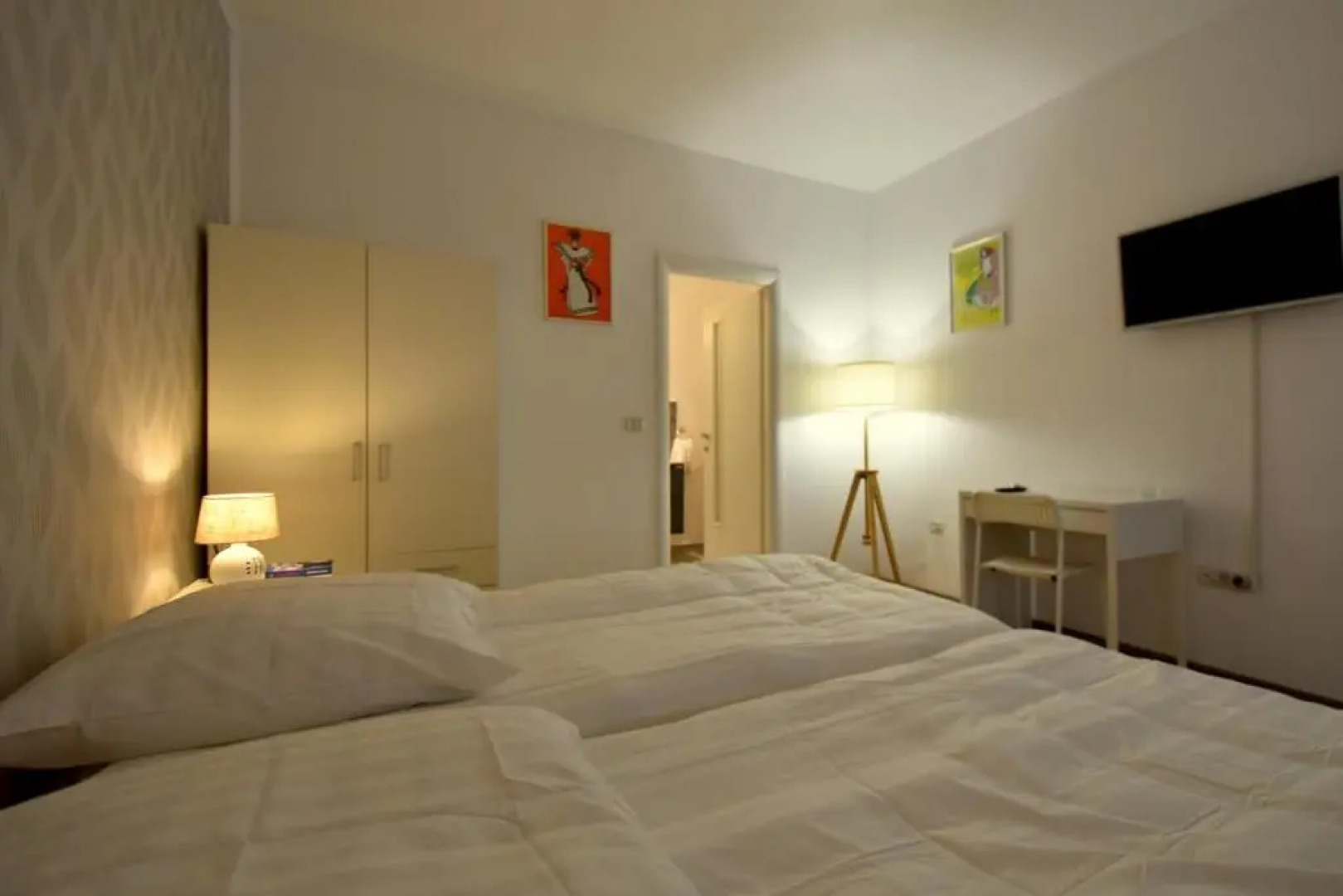 Neferprod Apartments - IS - CAM 02