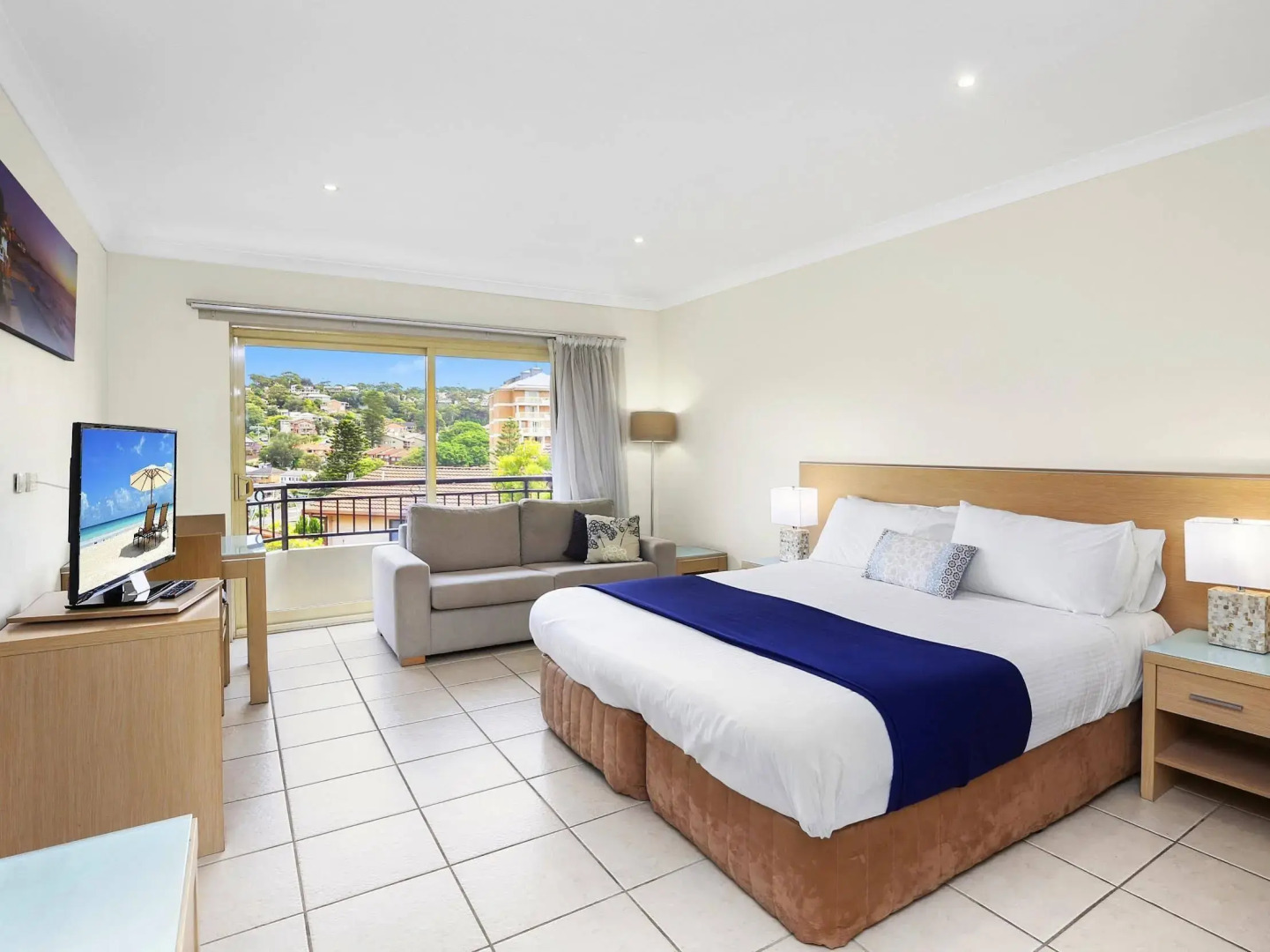 Terrigal Sails Serviced Apartments