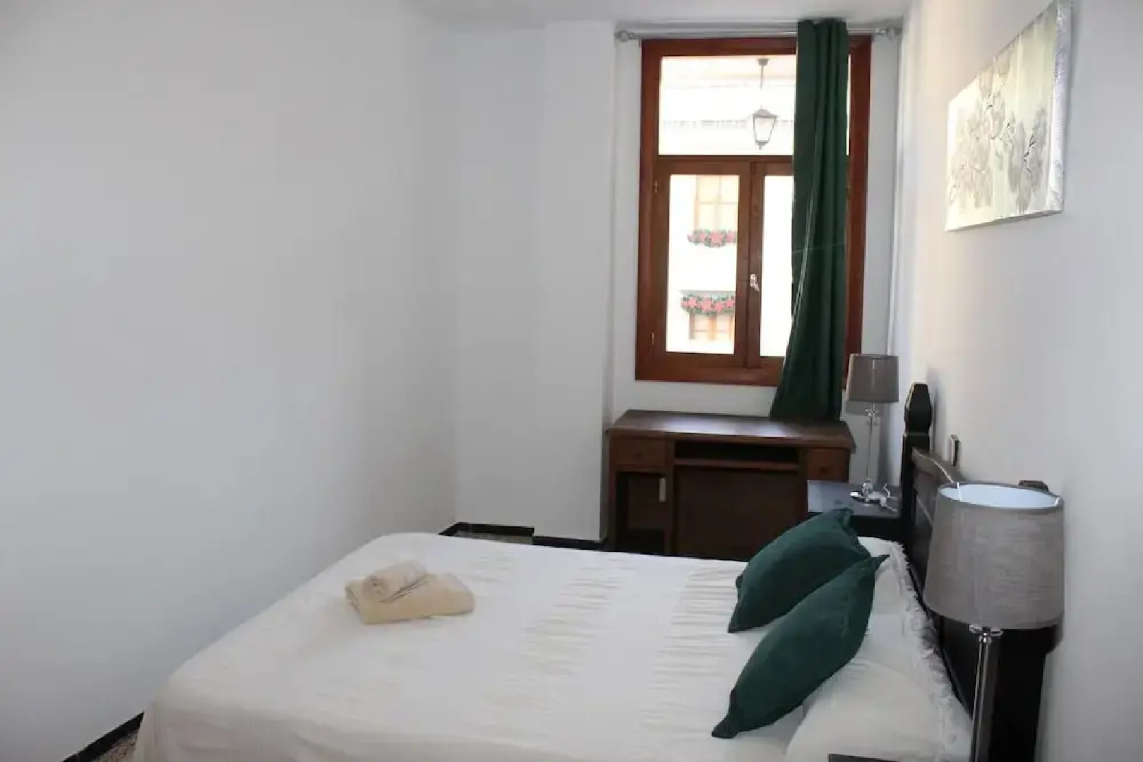 Room Rental In Central Flat In Puerto Del Rosario
