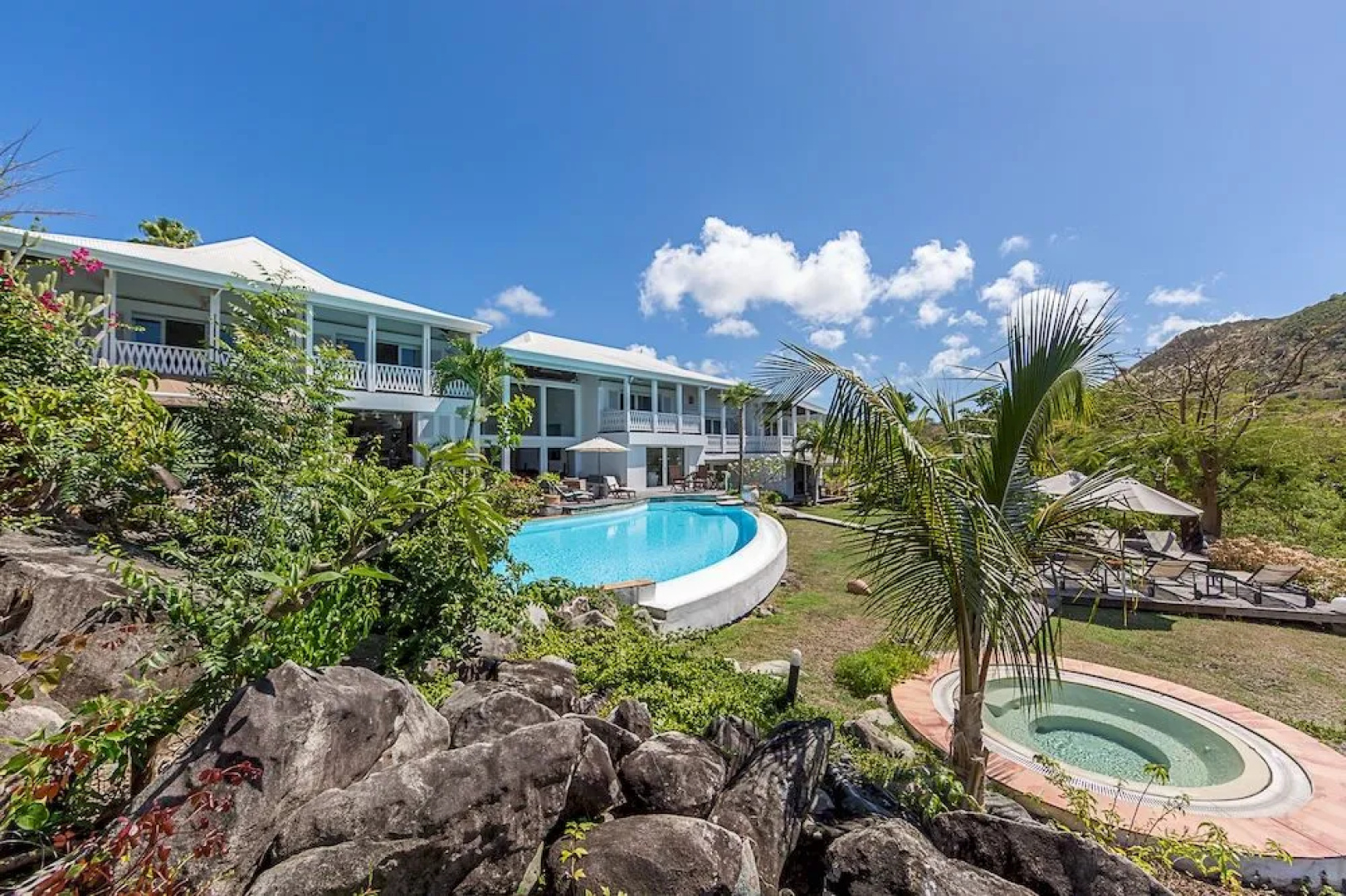 Caye Blanche Guest House