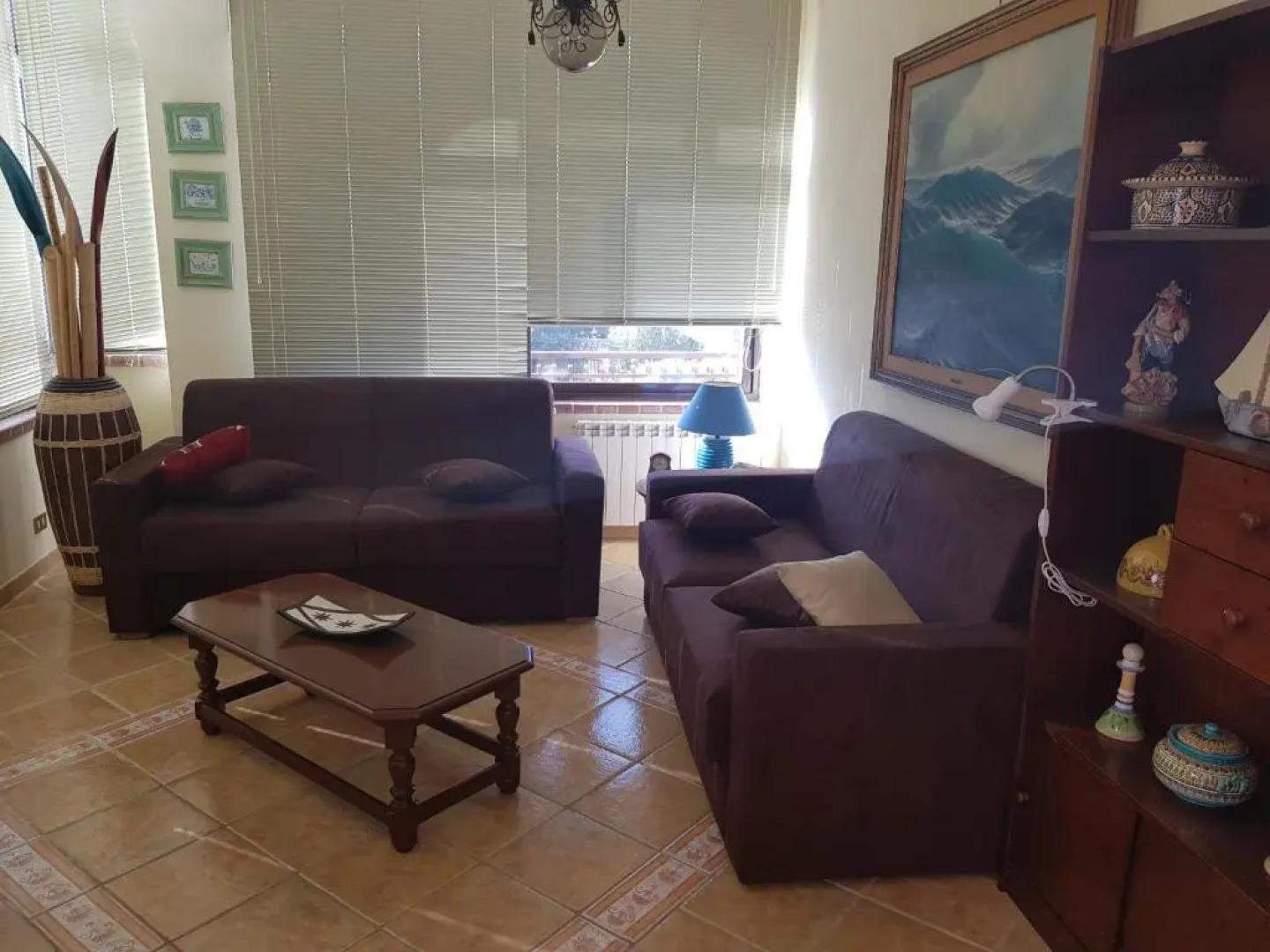 Villa del Golfo Urio with swimming pool shared by the two apartments