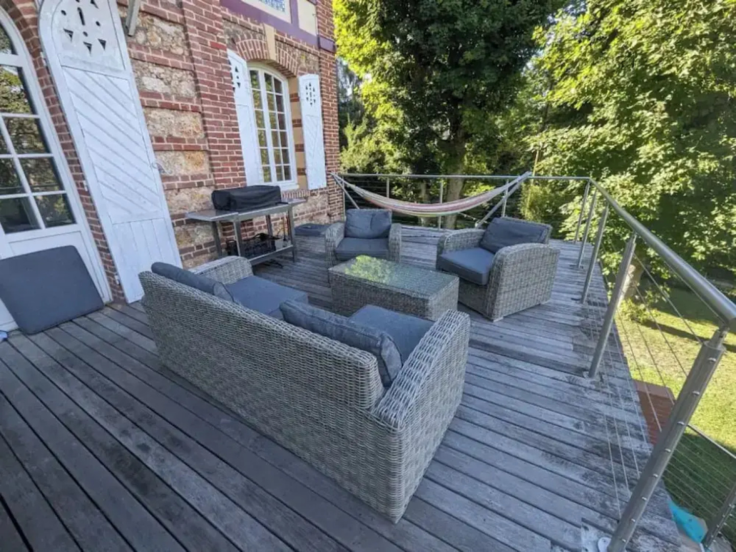 Au Bonheur des Voyageurs