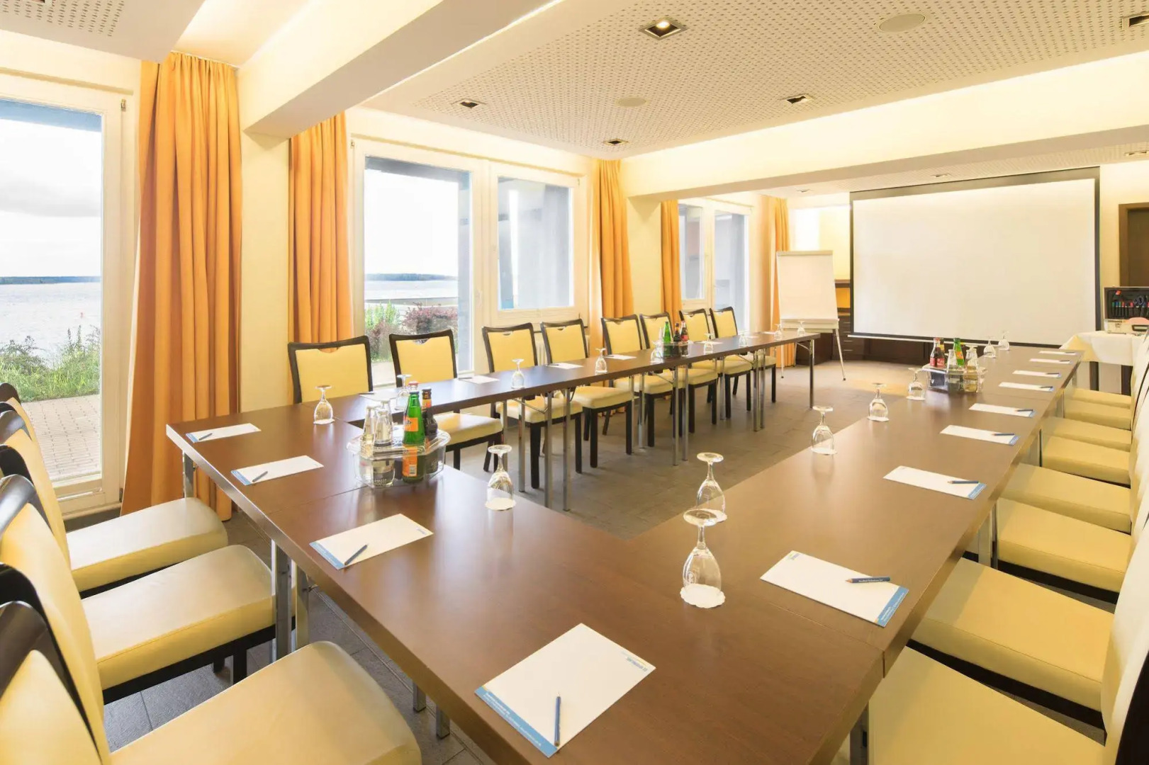 Strandhotel Senftenberger See