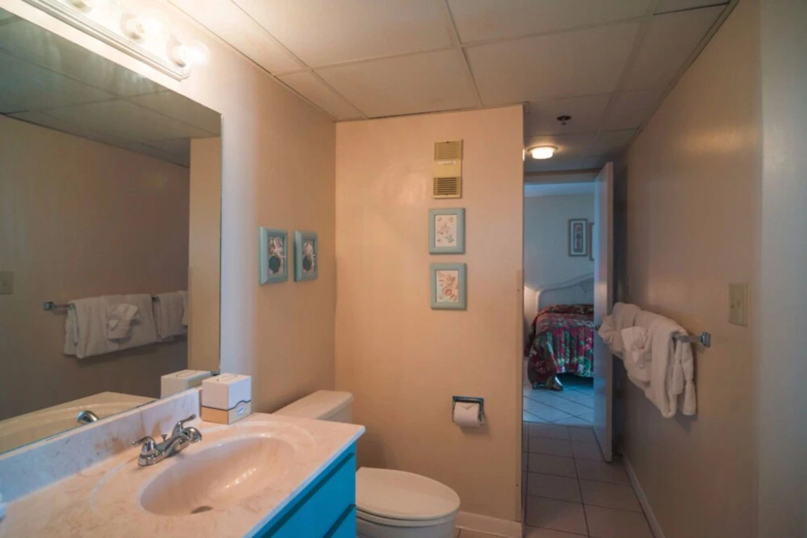 Sunbird Suites by Royal American Beach Getaways