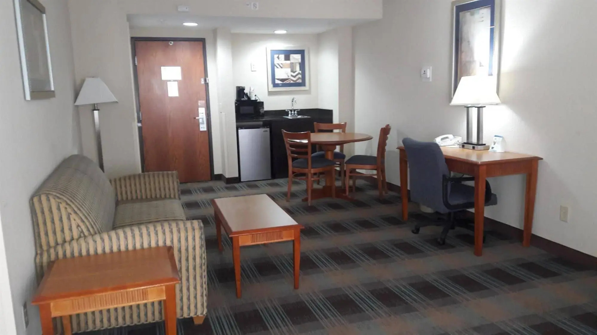 Spark by Hilton Port Wentworth Savannah