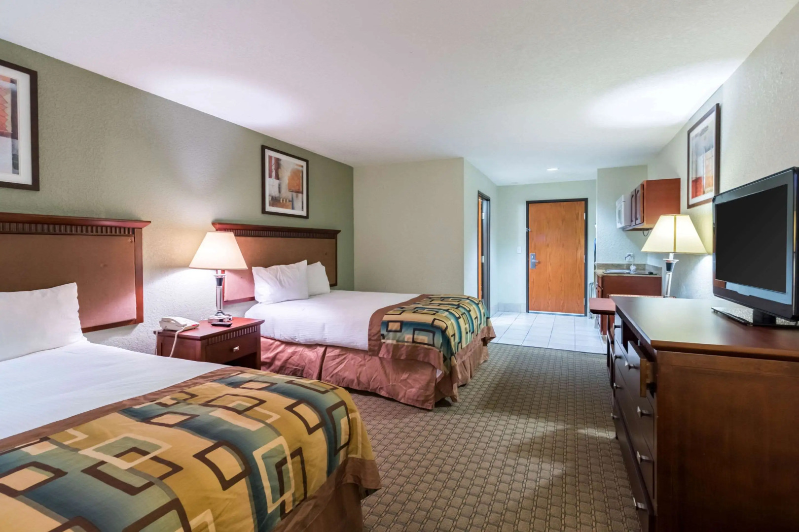 Suburban Studios Beaumont