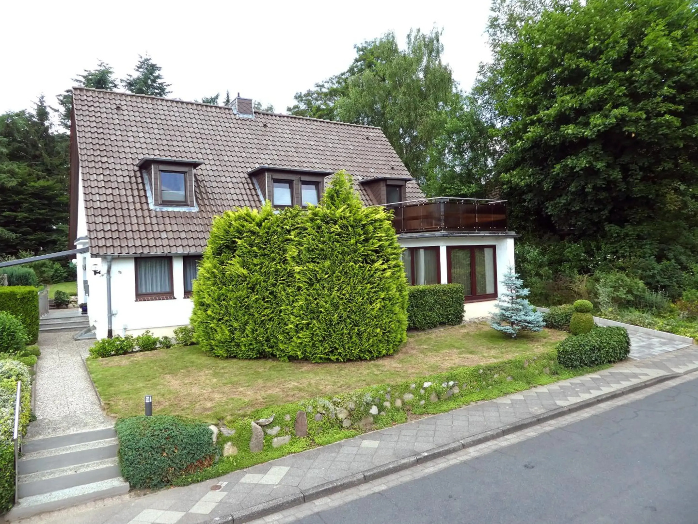 Peedy's luxuriöse 60m² Wohnung mit Balkonterrasse