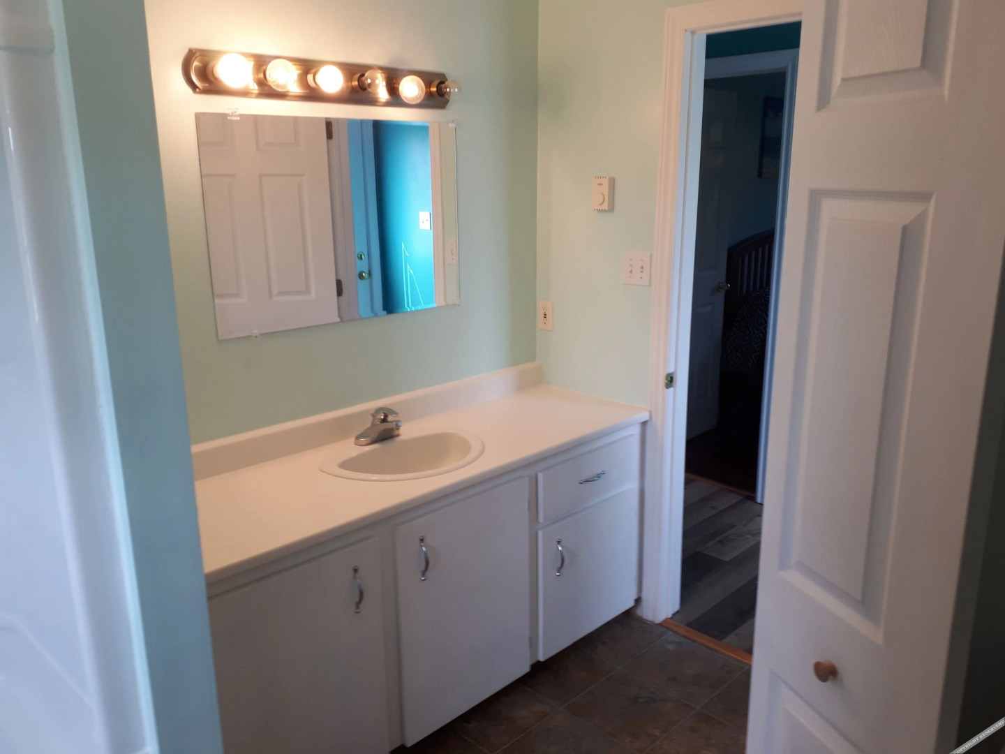 John B's Oceanfront Cottages