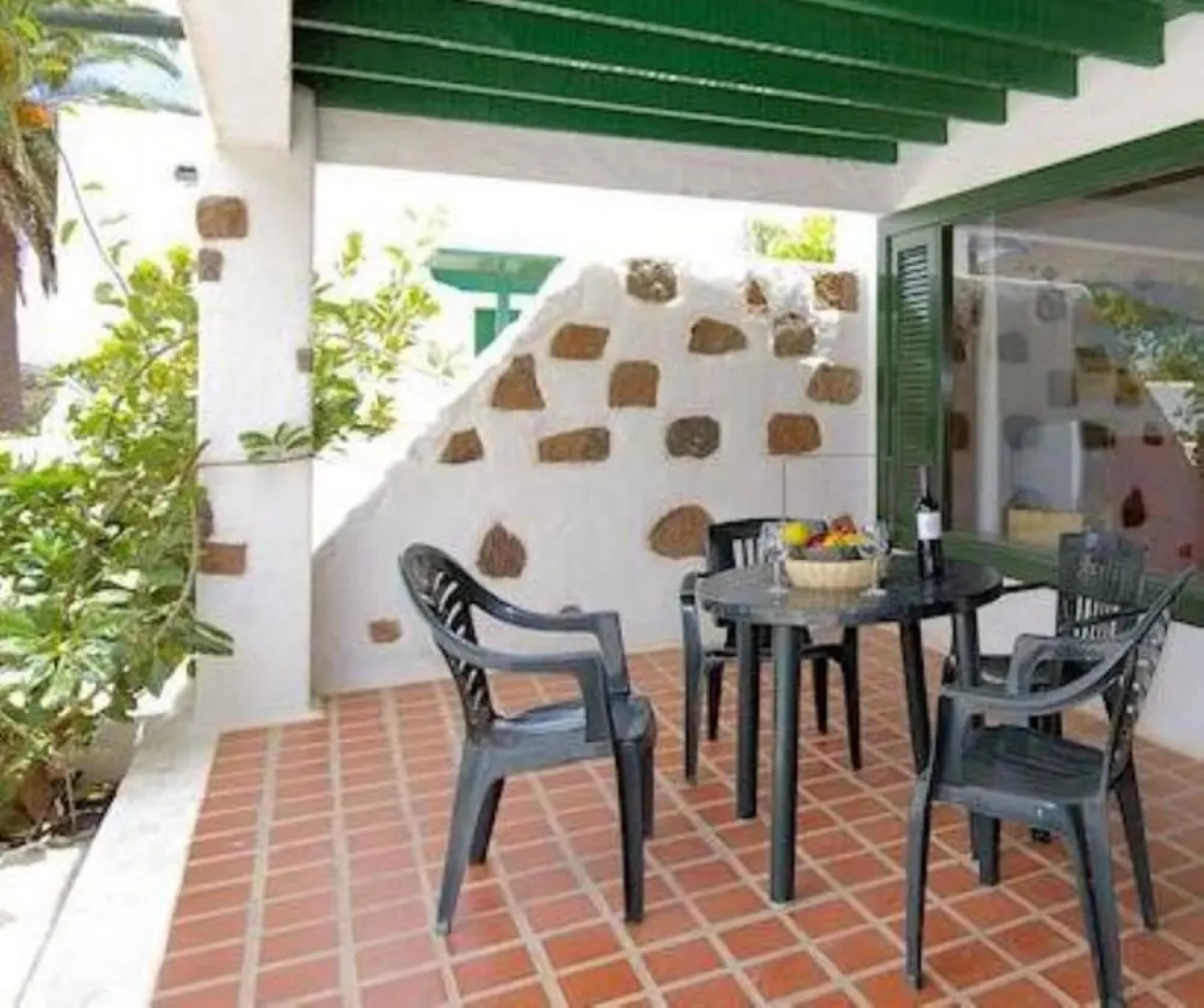 House - 2 Bedrooms with Pool - 102931