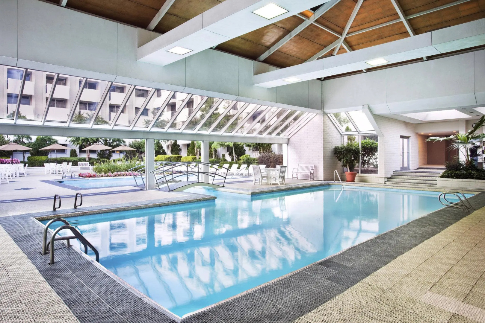 Sheraton Greensboro at Four Seasons