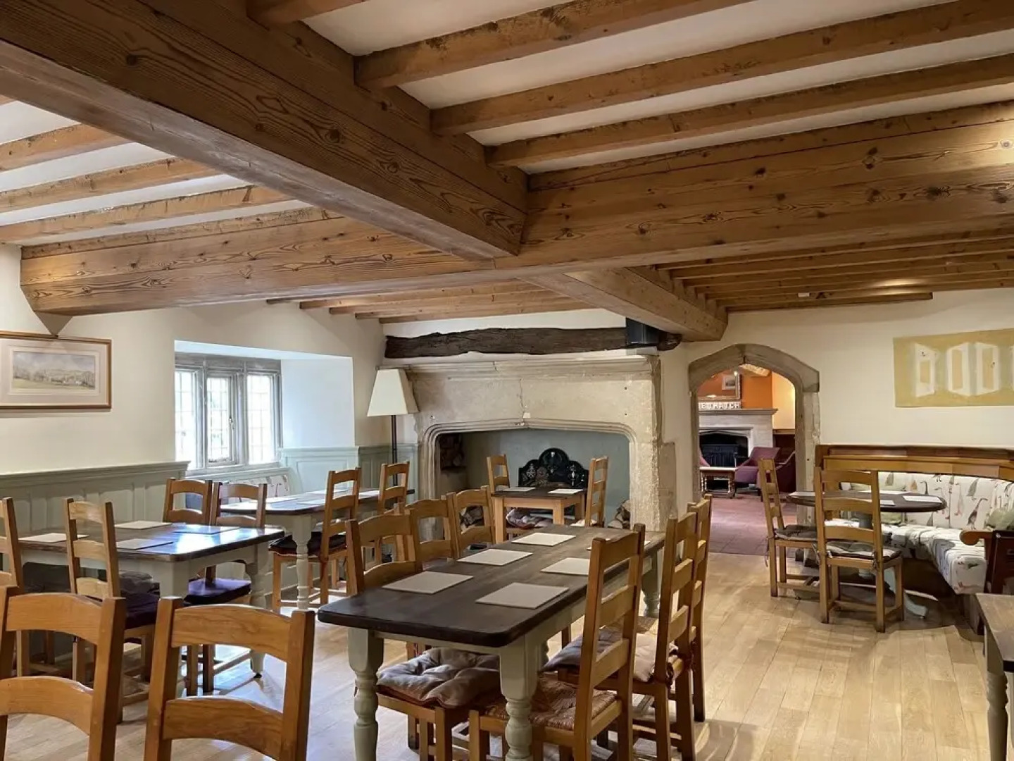 The Thatched Cottage Inn