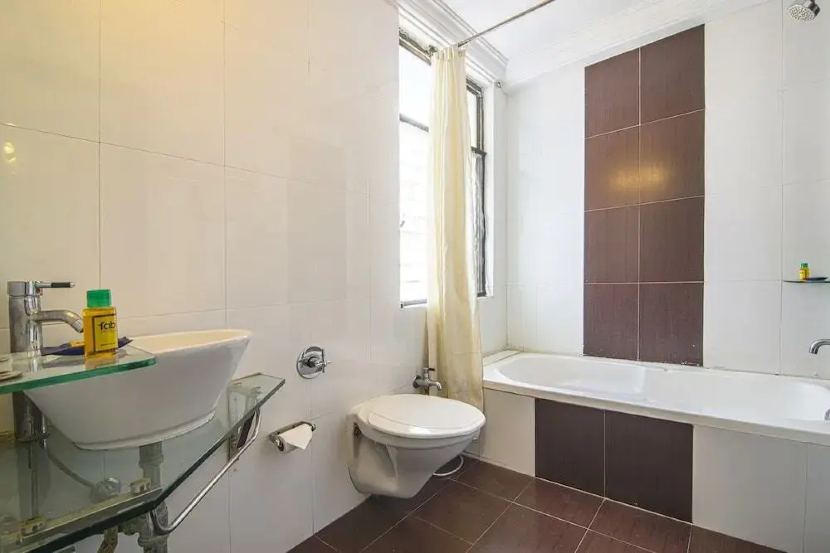 FabHotel Oriental Ellisbridge