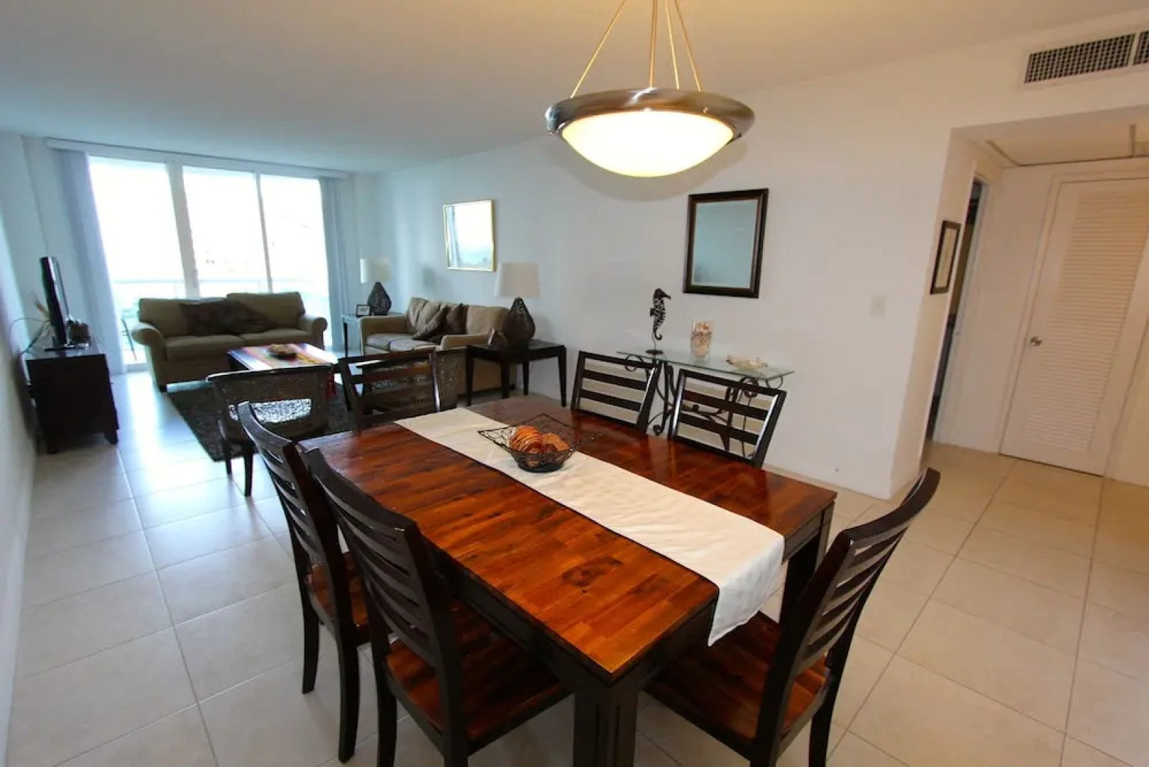 Ocean Reserve Apartments by FlatsAway