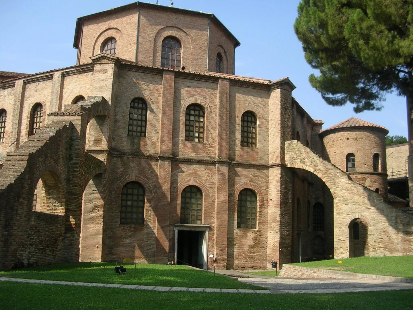 Relais Villa Roncuzzi