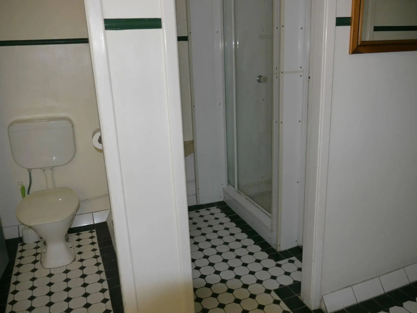 Acacia Inner City Inn