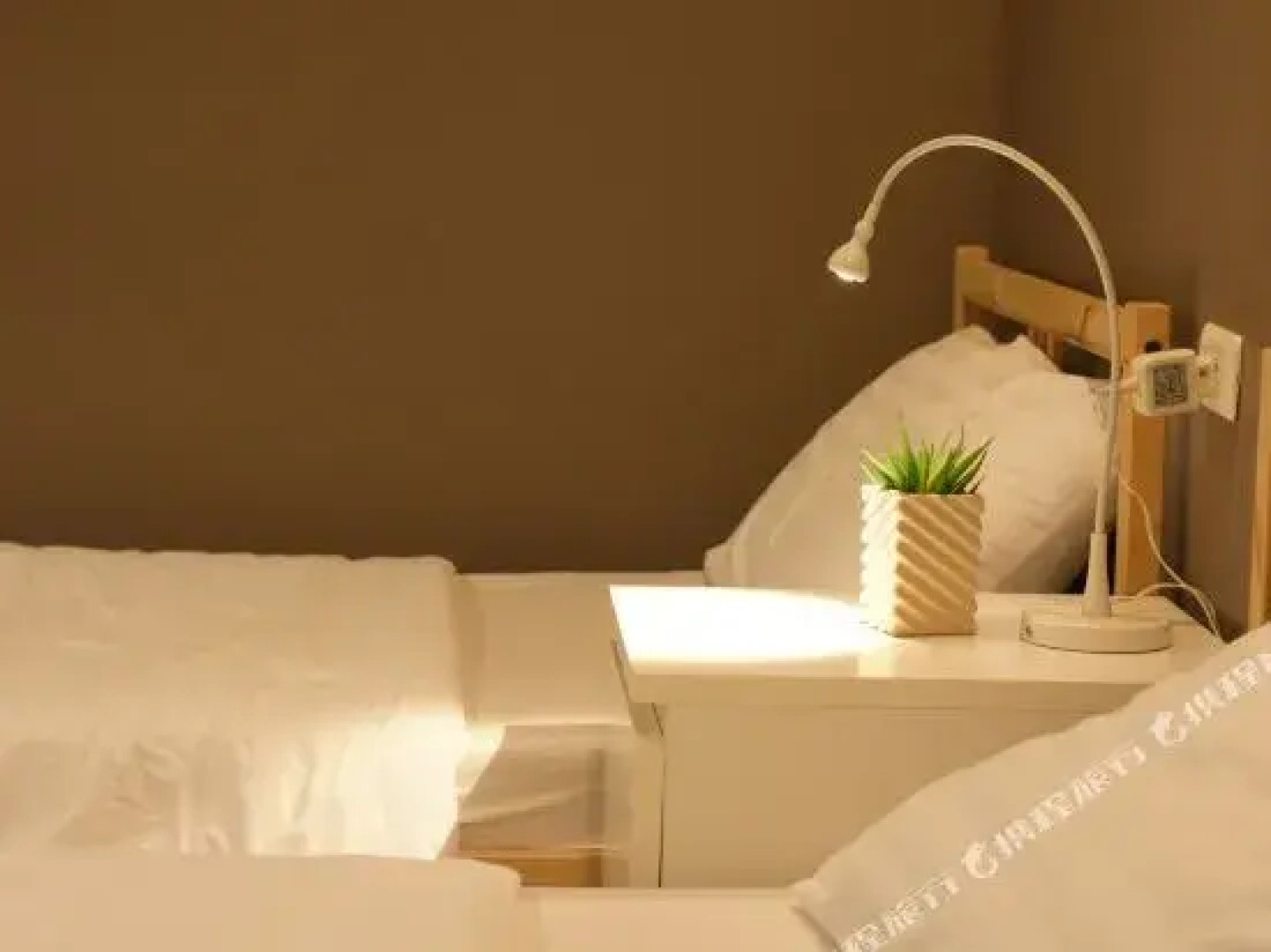 Room@Doze Apartments