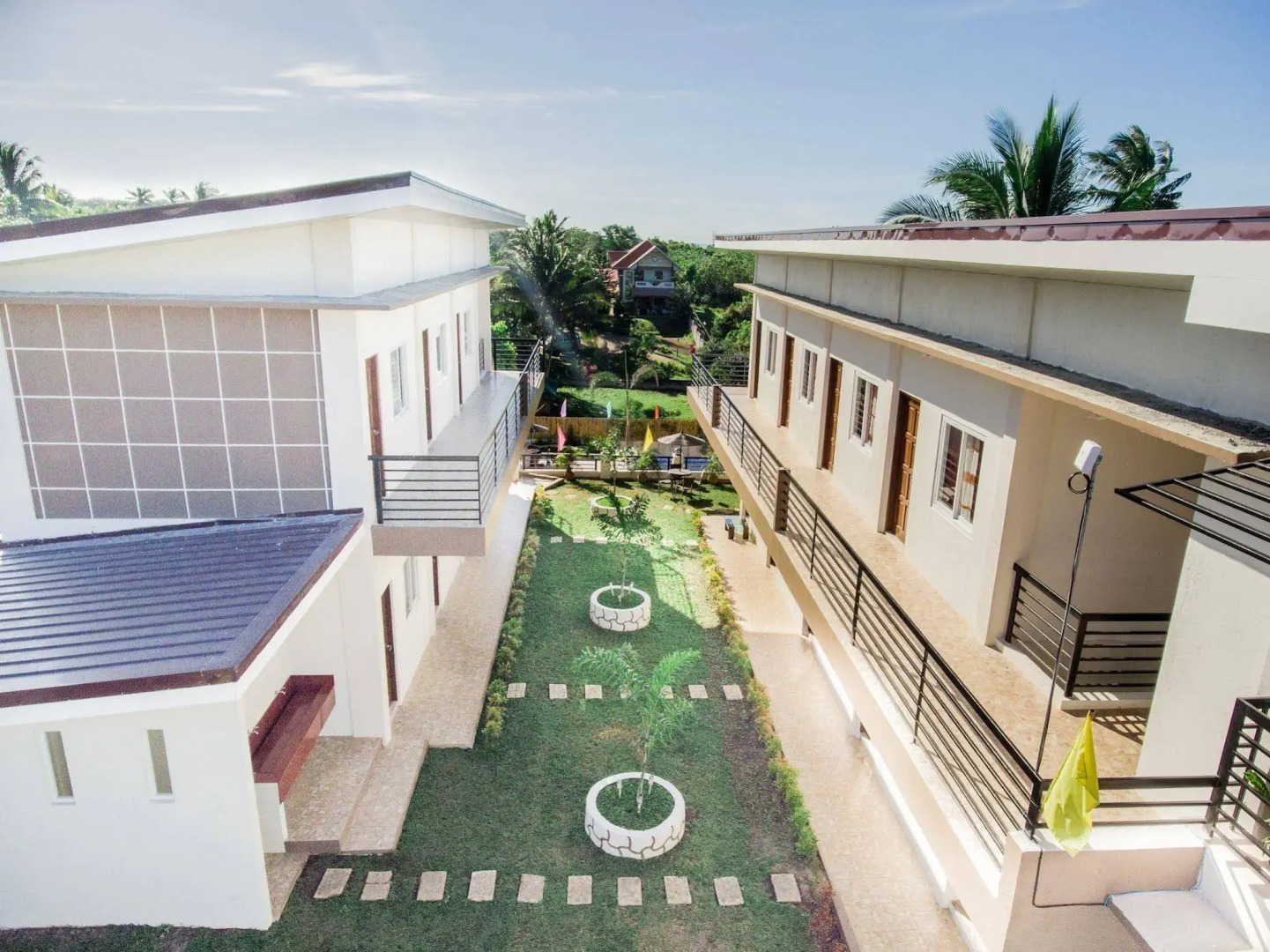 Alberto's by DJ Seungli