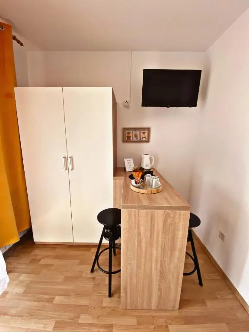 The Manzoni family 5