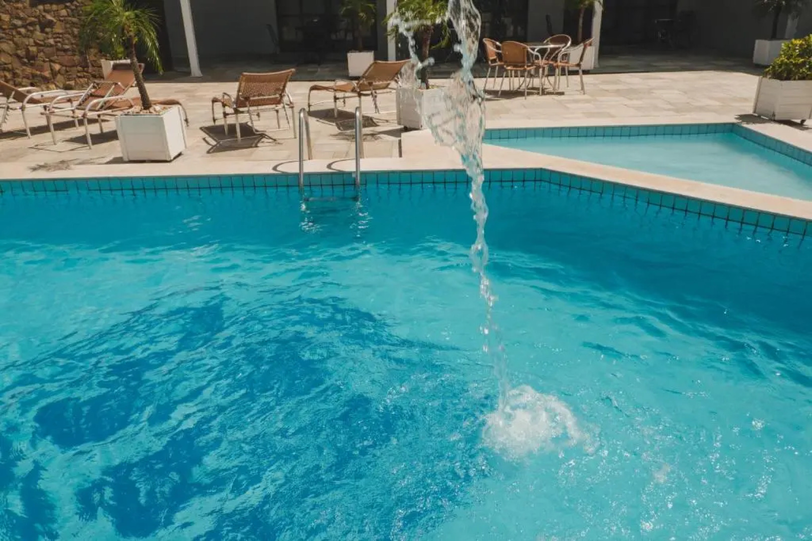 Bristol Exceler Plaza Hotel