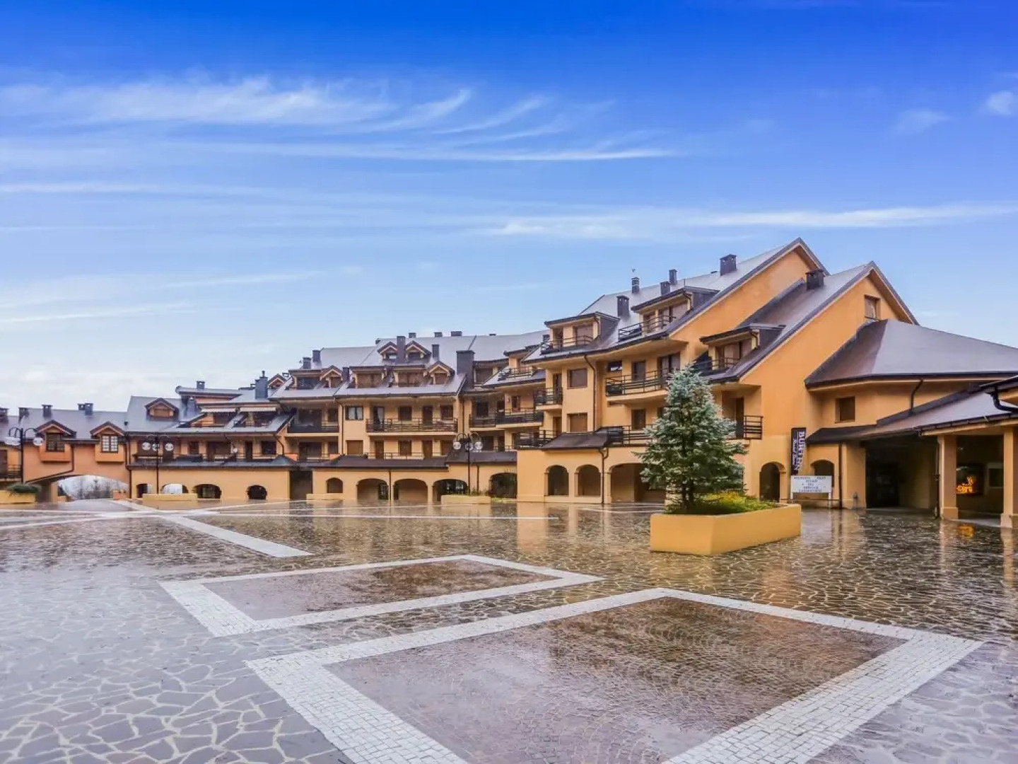 Pleasant Holiday Home in Artogne near Skiing